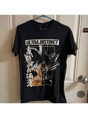 2/$10 Dragon Ball Z Graphic Tee Size Unisex Small